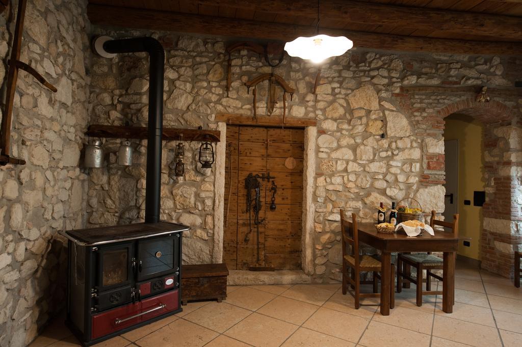 Agriturismo Corte Galvani ネグラール エクステリア 写真