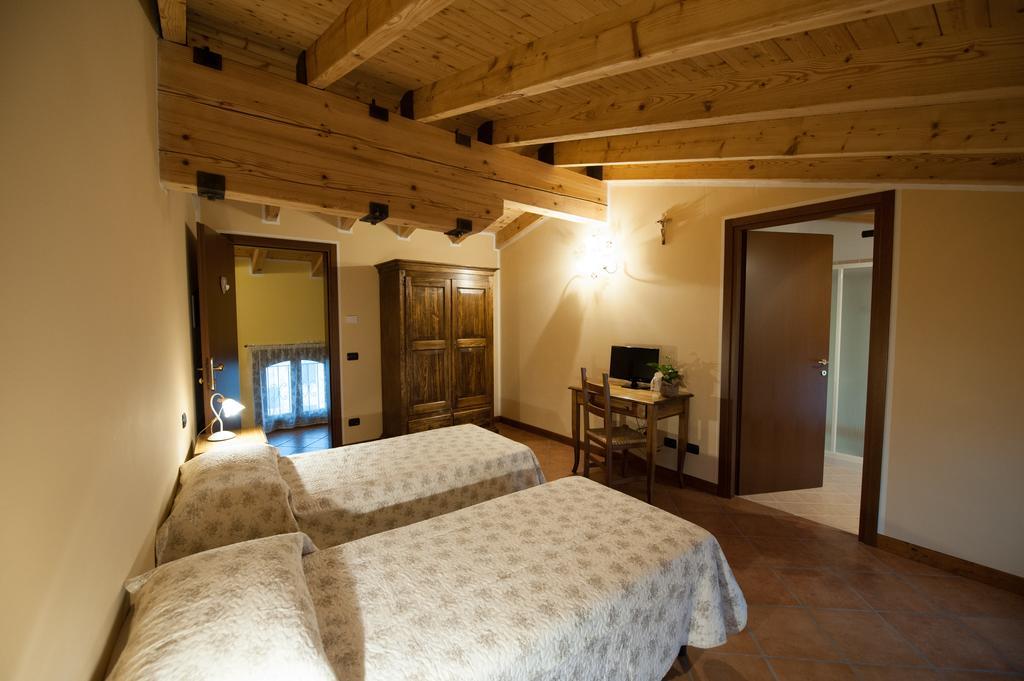 Agriturismo Corte Galvani ネグラール 部屋 写真