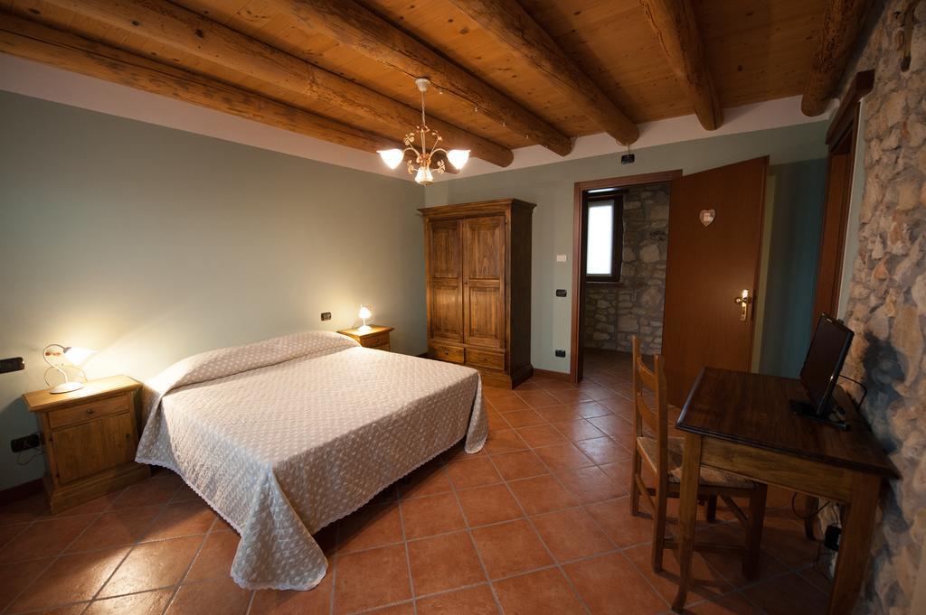 Agriturismo Corte Galvani ネグラール 部屋 写真